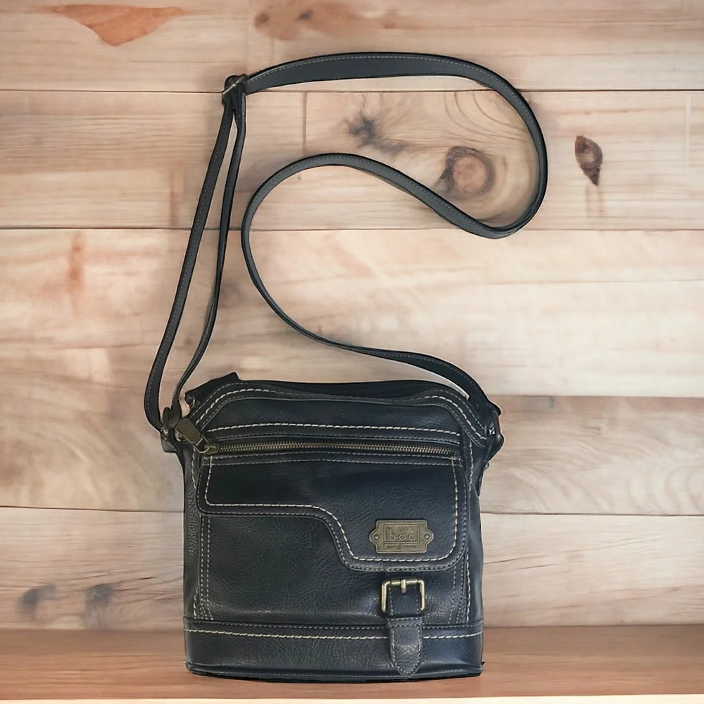 BOC Born Concepts Black Brown Faux Leather Front Buckle Cross Body Purse 11